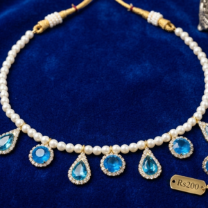 Blue stone pearl necklace